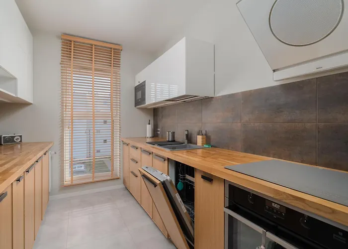 Citystay Wróblewskiego Z Parkingiem! Apartamento